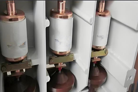 真空開關(guān)管的結(jié)構(gòu)、原理及特點(diǎn)，你掌握多少？